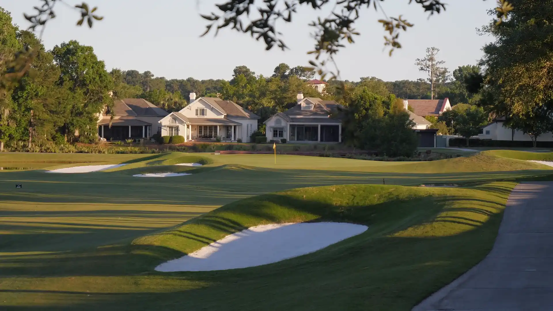 Hampton Hall Club Dye Course - golflinkssouthcarolina.com